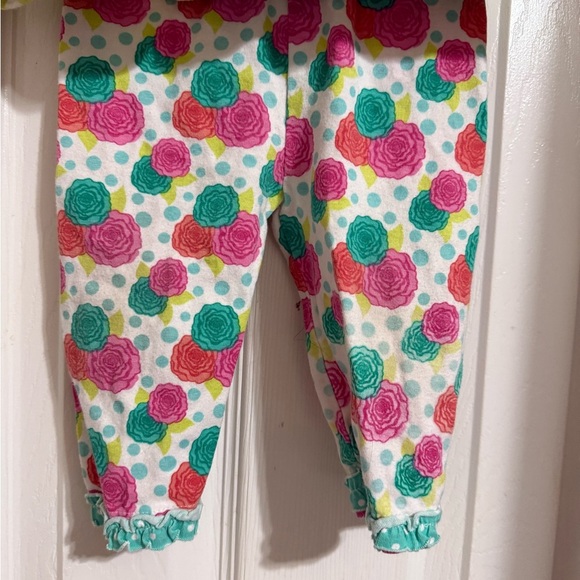 Jumping Fences Outfit - Picture 6 of 10